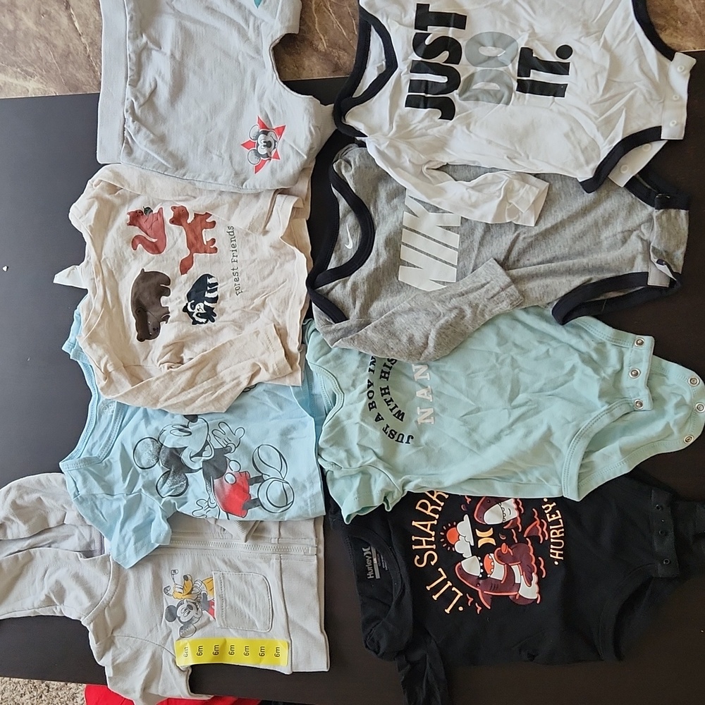 6 Months,  Baby Clothes, 10+ Pieces - Picture 4 of 4